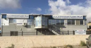 مصنع للإيجار