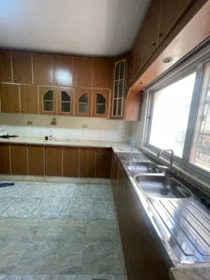 160 m2 3 Bedrooms Apartments for Rent in Amman Al Kamaliya