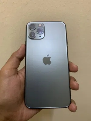Apple iPhone 11 Pro 256 GB in Dhofar