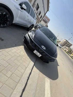 النترا موديل 2024 رقم بصره مميز معوقين السياره كلش جديده تجي وشوف بعينك وانه بالخدمه  اتصل وتدلل ..