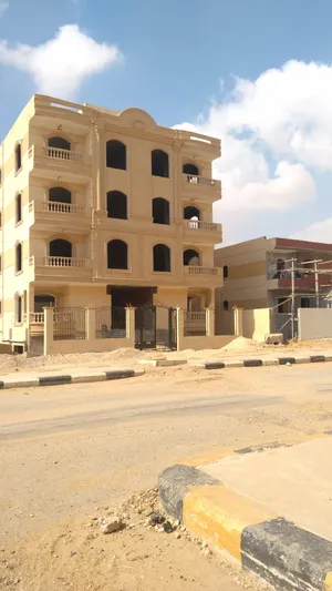 4 Bedrooms . 3 Bathrooms . 250 m24