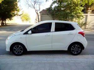 Hyundai i10 Grand HB Zero Accident Fully Agency Service Neat Clean Car For Sale!