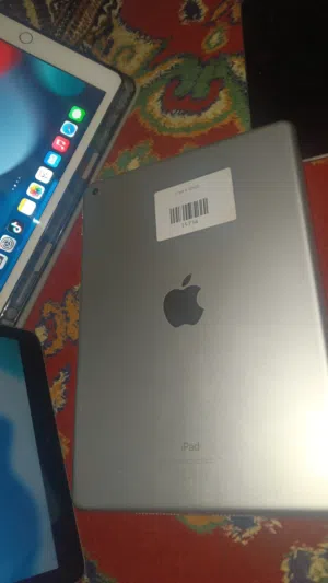 Apple iPad Air 2 32 GB in Basra