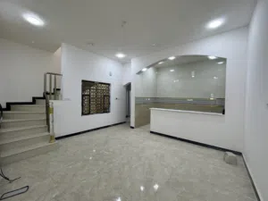 شقة جديدة للايجار سكن او عيادة