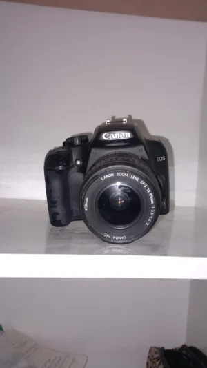 Canon 1000 D
