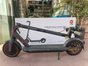 xiaomi scooter 4 pro وارد الوكيل BCI  استعمال شهر فقط