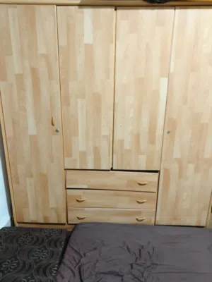 خزانه وطقم كنب قديم