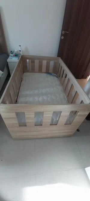 bed for kids good condition