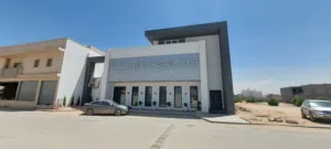 مبنى حديث ومتكامل للايجار لشركات او مكاتب ادارية