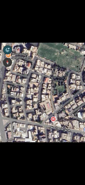 أرض سكنية للبيع - تصنيف C6 - بن عاشور قرب مصحة البراء موقع ممتاز تصلح عمارة سكنية أو خدميه