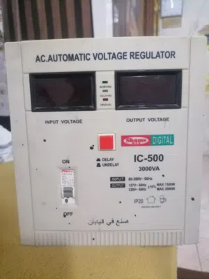 منضم كهرباء زايد وكمبيوتر للبيع الكمبيوتر سريع ولافيه اي عيب كذالك المحول
