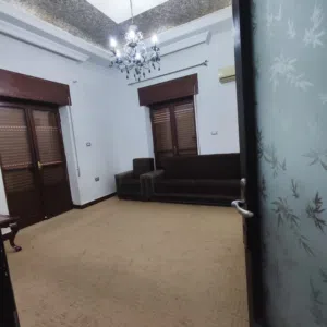 شقة في شارع الجرابة للايجار