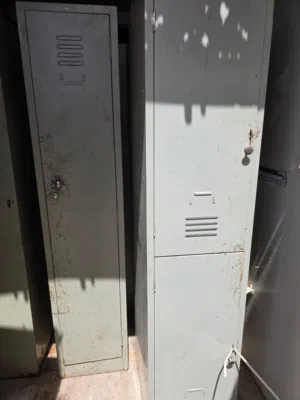 Cupboard for labours
