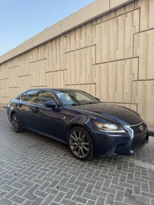 Lexus Gs 350 F sport Model 2015 دفع خلفي وايرباجات وكالة