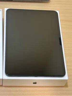 Apple iPad Pro 11 256 GB in Kuwait City