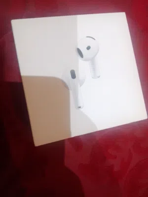 جديدة لم أستخدم airpods 4