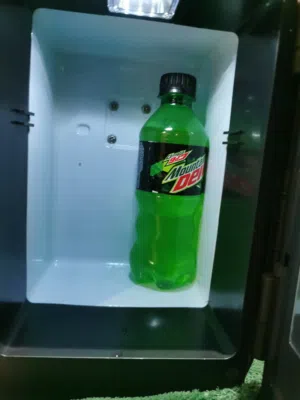 ثلاجة سويتش