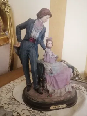 قطع فنية من ماركة Meerchi