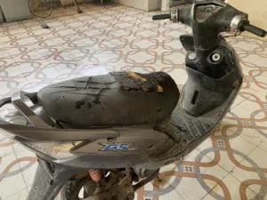 سلام عليكم دراجه كامكوم صيني الكهربائيات كلها شغاله بس يحتاج تايرات 75 الف