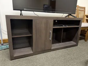 Semi new TV table  طاولة تلفزيون