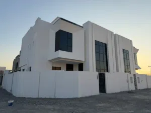 400 m2 More than 6 bedrooms Villa for Sale in Muscat Al Khoud
