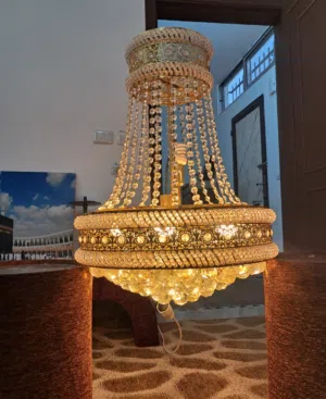 ثريه حجم كبير للبيع