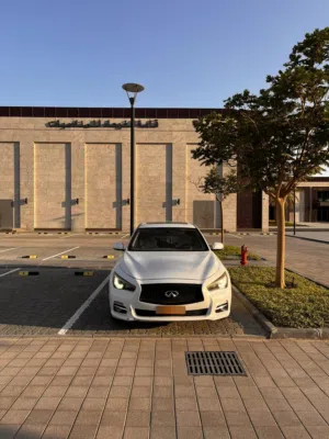 Used Infiniti Q50 in Al Dakhiliya