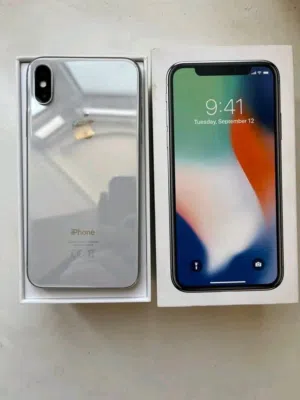 Apple iPhone XS Max 128 GB in Tripoli