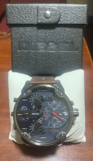 ساعة ماركت ديزل للبيع