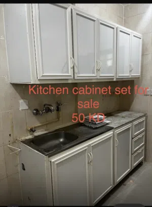 Kitchen cabinet set