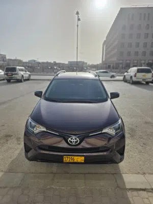 Used Toyota RAV 4 in Dhofar