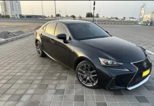 لكزس IS200t توربو