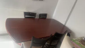 Table with 5 chairs