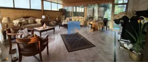 شقة أرضية (شبه فيلا) فاخرة للبيع في دير غبار - حي السهل - قرب مدارس فيلادلفيا 350م مع حديقة 200م