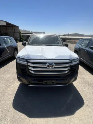 New Toyota Land Cruiser in Zarqa