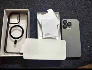 Apple iPhone 15 Pro Max 256 GB in Mecca