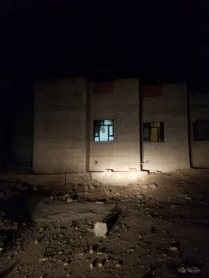 بيت في هيلانه معا الاثاث مساحه لبنتين وربع
