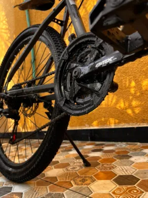 بايسكل جبلي ماركة BMX الاصلية! جديد جداً – مستخدم يومين