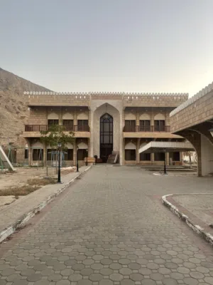 1200 m2 More than 6 bedrooms Villa for Rent in Muscat Bosher