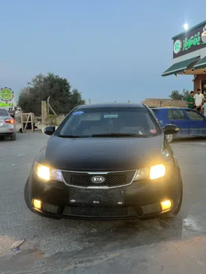 Used Kia Cerato in Tripoli