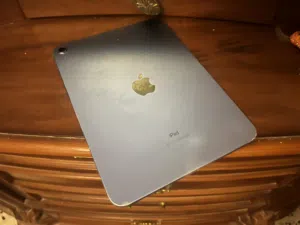 iPad  10 نضيف