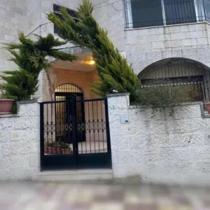 تلاع العلي فيلا مستقله بسعر مغري جدا