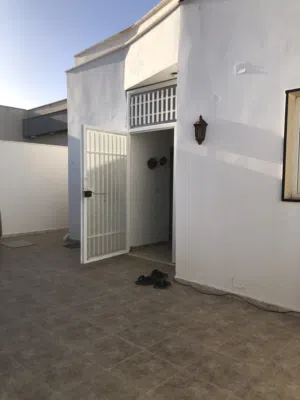 200 m2 3 Bedrooms Townhouse for Sale in Tripoli Ain Zara