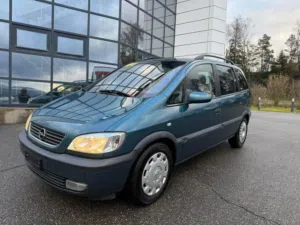 Used Opel Zafira in Al Khums