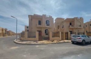 فيلا standalone للبيع في جولدن سكوير- القاهره الجديده