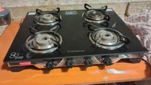 Table top 4 burner stove with cylinder