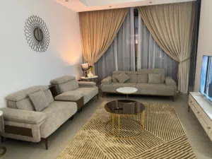 شقة و صالة قرب مخرج دبي