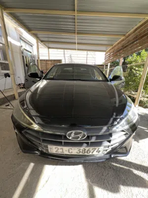 Used Hyundai Elantra in Baghdad
