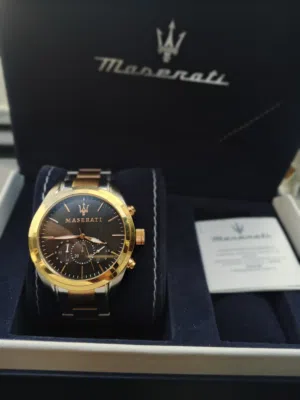 ساعه مازيراتي شبيه الرولكس ساعه غنيه عن التعريف.. (Maserati) وتحديداً موديل Traguardo R8873612003.