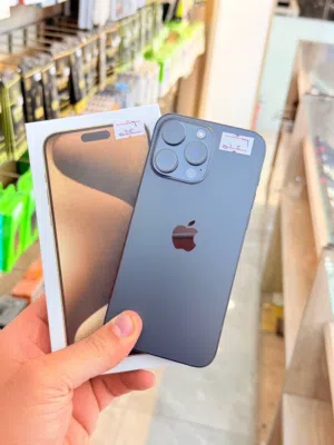 Apple iPhone 15 Pro Max 512 GB in Baghdad